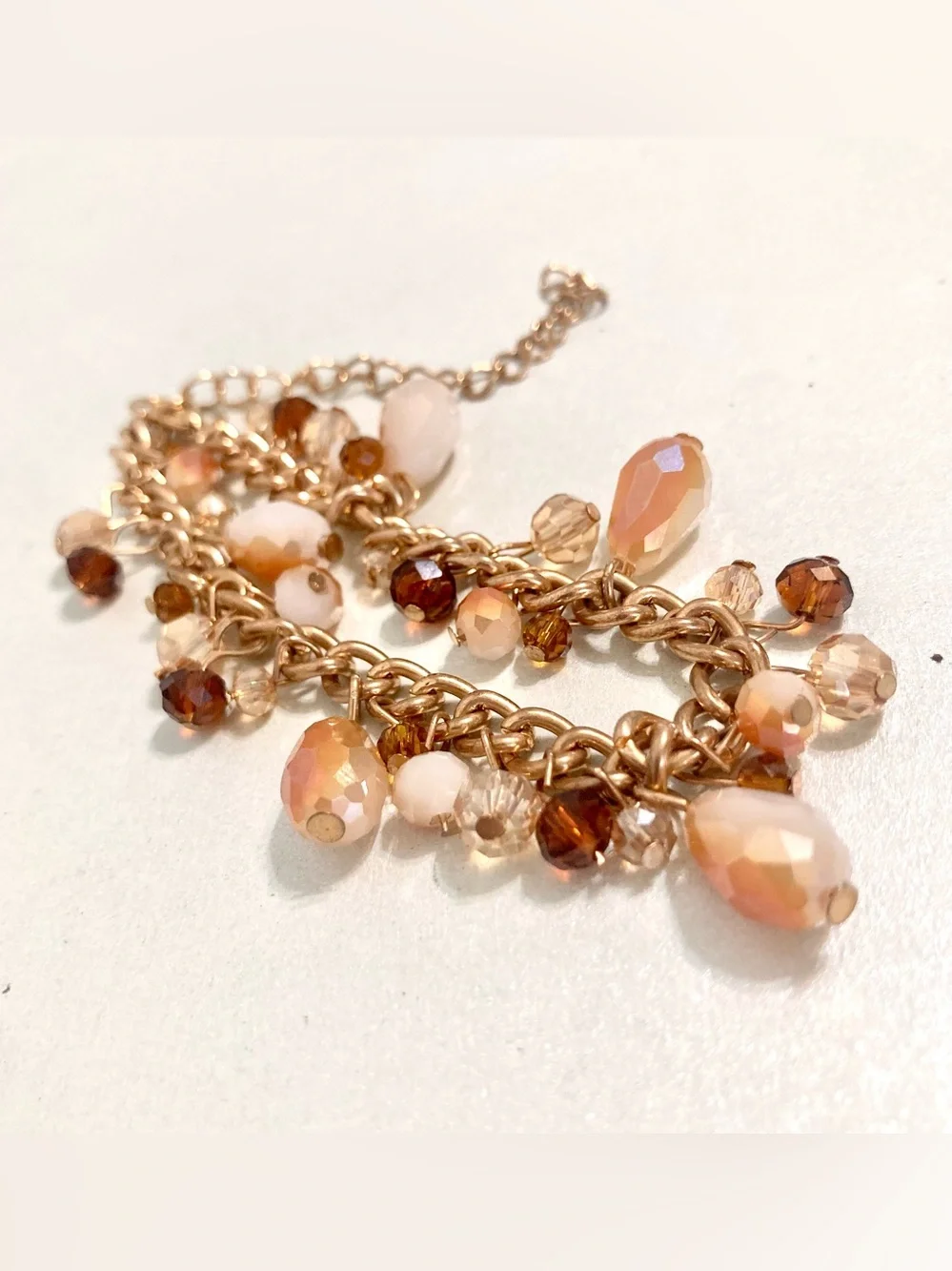Gold tone Chain beaded Bracelet with Peach and Amber colored Beads jewelry